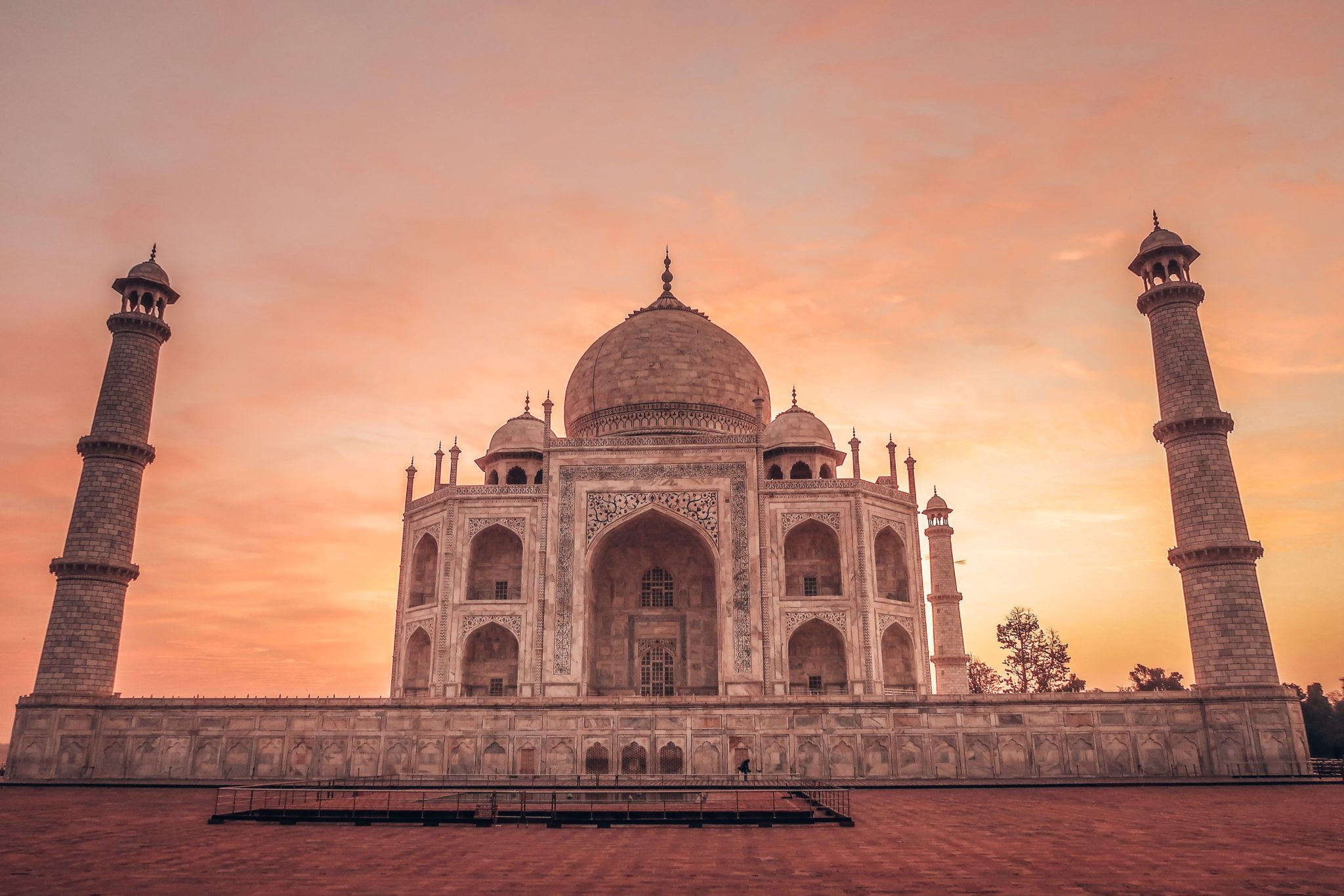 Taj Mahal at sunrise 