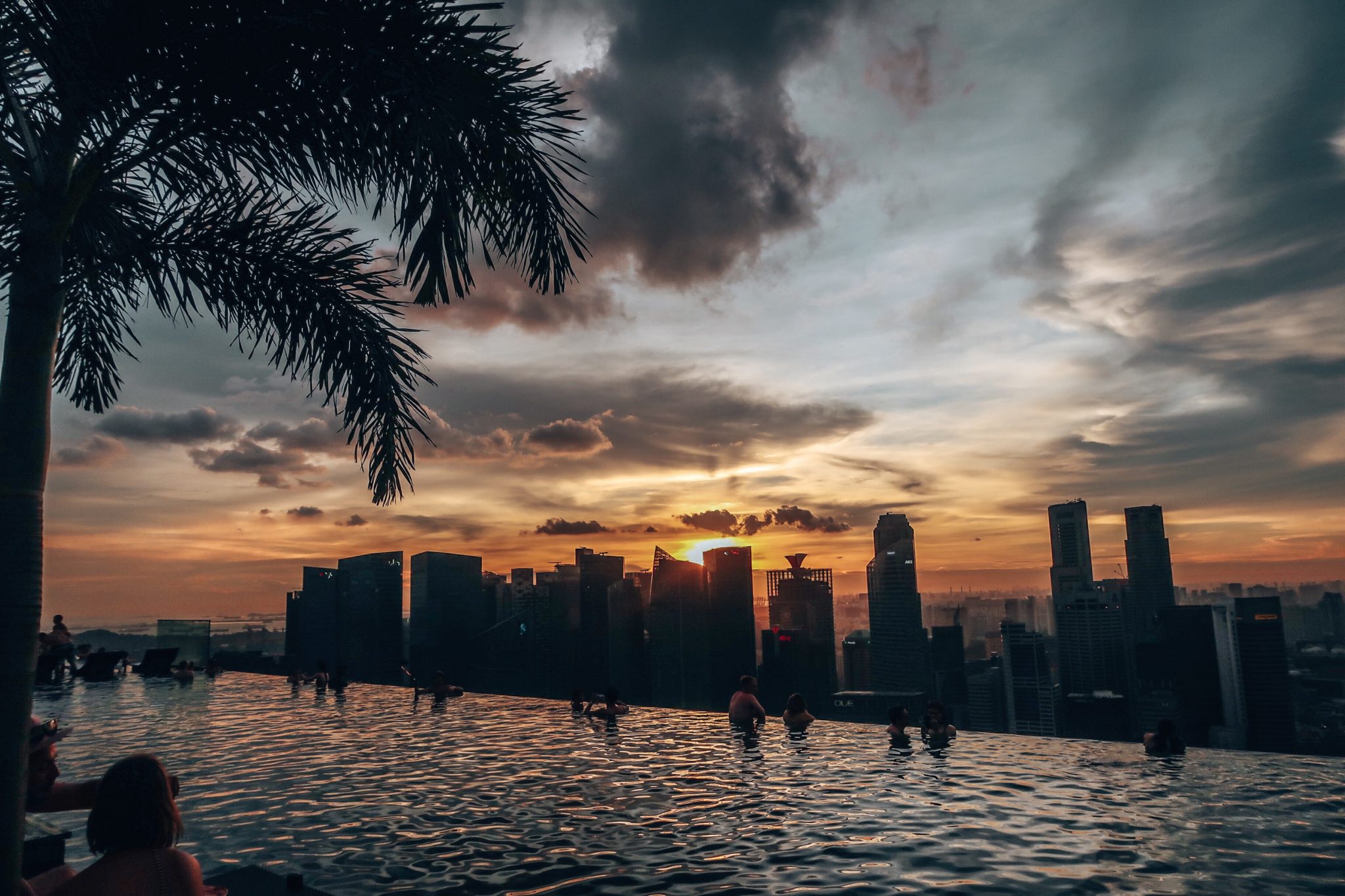 Marina Bay Sands pool at Sunset 